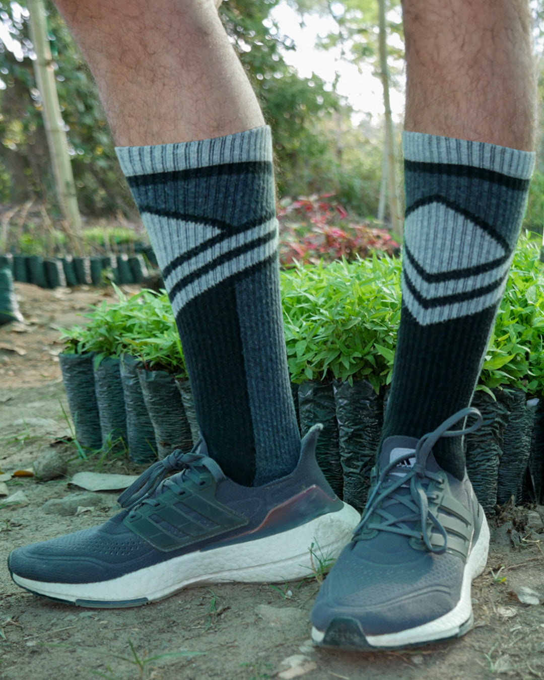 Black Apu Calf Socks