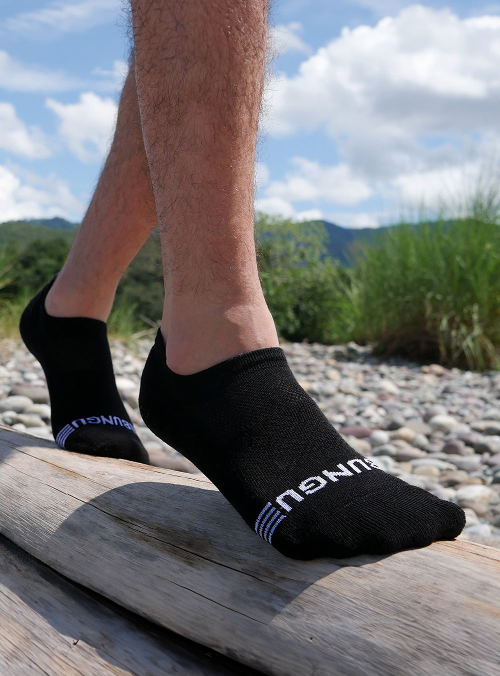 Black & White No Show 4-Pack